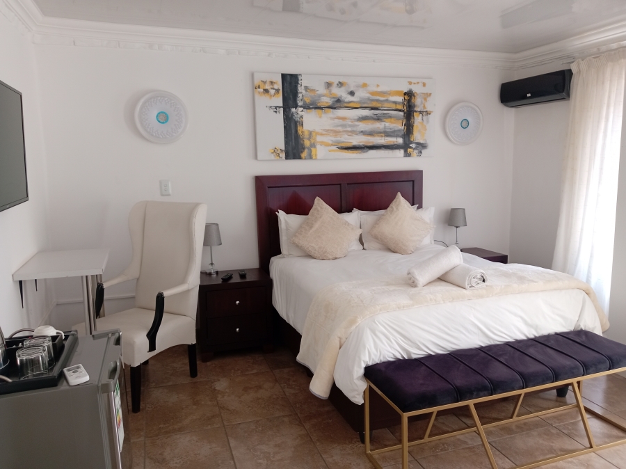 11 Bedroom Property for Sale in De Wildt North West